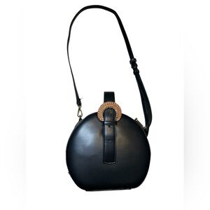 Elegant Black Crossbody Bag